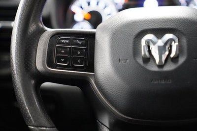 2022 RAM 2500 Tradesman 4x4 Crew Cab 6'4" Box