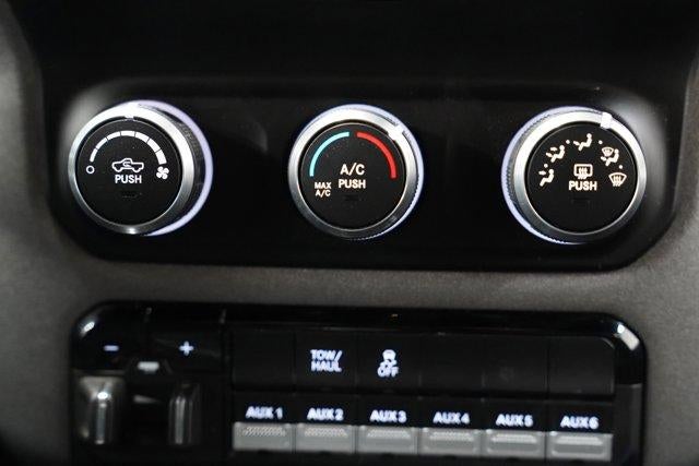 2022 RAM 2500 Tradesman 4x4 Crew Cab 6'4" Box