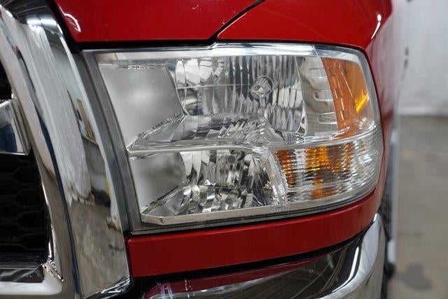 2016 RAM 2500 4WD Crew Cab 8 Ft Box Tradesman