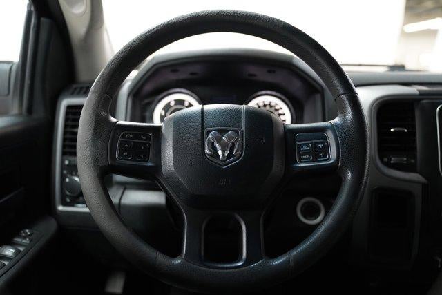 2016 RAM 2500 4WD Crew Cab 8 Ft Box Tradesman