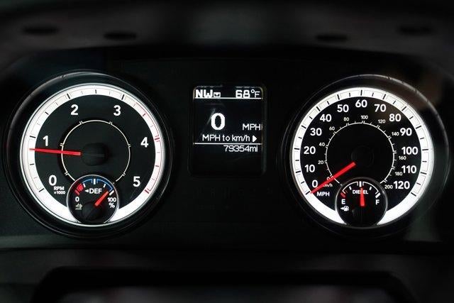 2016 RAM 2500 4WD Crew Cab 8 Ft Box Tradesman