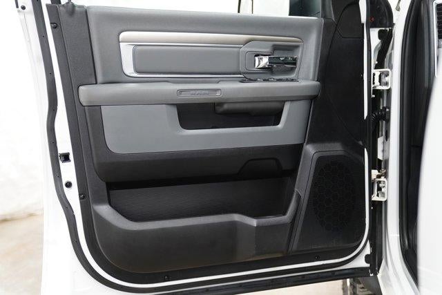 2018 RAM 2500 SLT 4x4 Crew Cab 8' Box