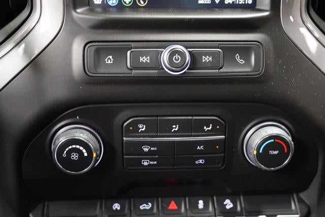 2022 Chevrolet Silverado 1500 LTD Crew Cab Short Box 4-Wheel Drive Custom Trail Boss