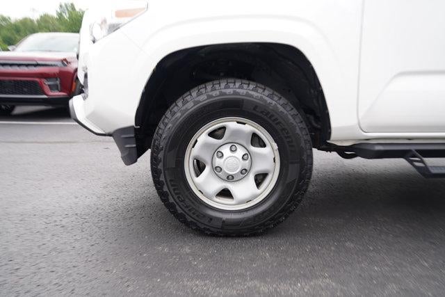 2022 Toyota Tacoma 4WD 4WD SR Access Cab 6' Bed I4 AT (SE)