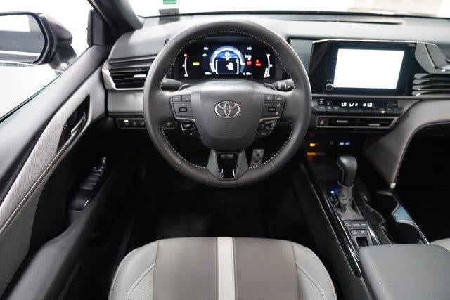2026 Toyota Camry SE AWD (Natl)