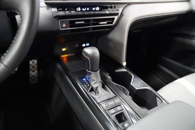 2026 Toyota Camry SE AWD (Natl)