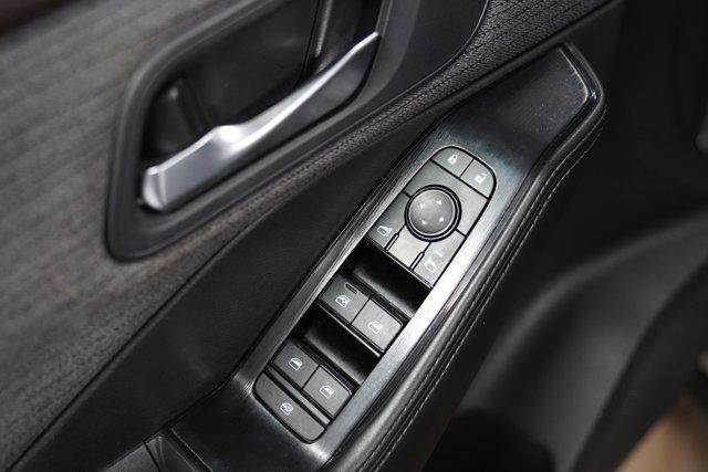 2023 Nissan Rogue FWD SV