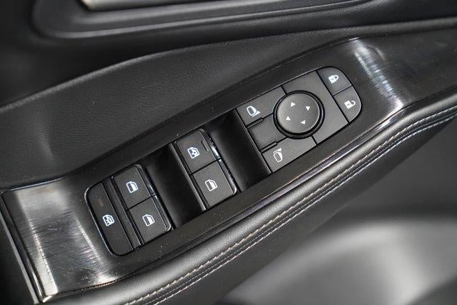 2025 Nissan Rogue AWD SV