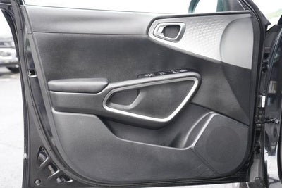 2025 Kia Soul LX FWD