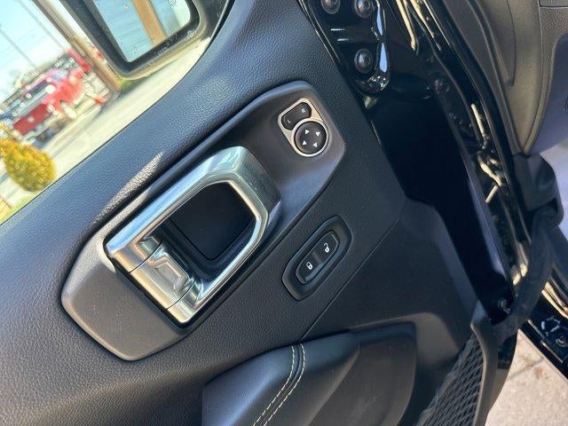 2025 Jeep Wrangler 4xe Sahara 4x4