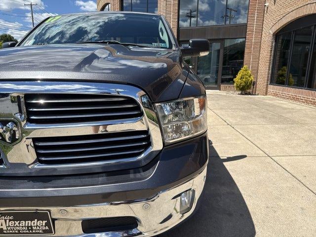 2017 RAM 1500 Big Horn 4x4 Crew Cab 5'7" Box