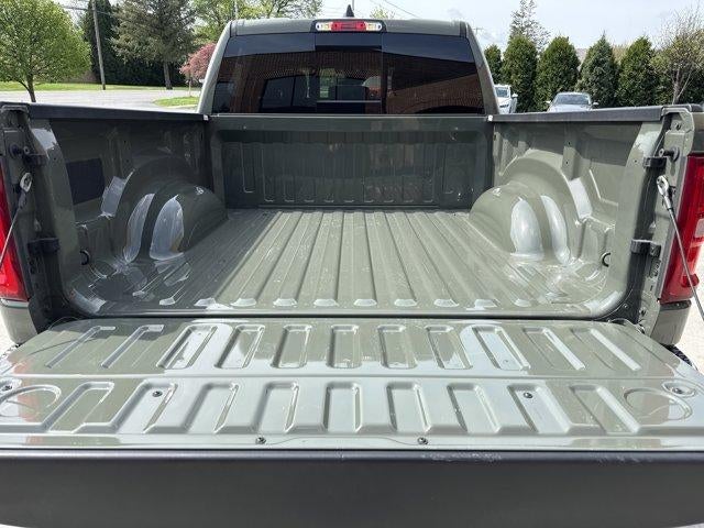 2026 RAM 1500 Laramie 4x4 Crew Cab 5'7" Box