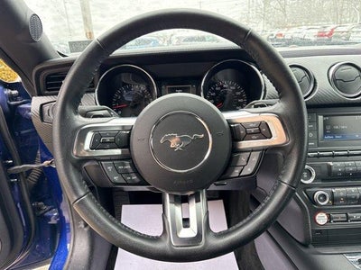 2016 Ford Mustang 2dr Fastback V6