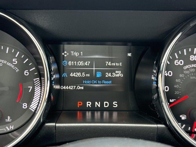 2016 Ford Mustang 2dr Fastback V6