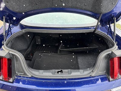 2016 Ford Mustang 2dr Fastback V6