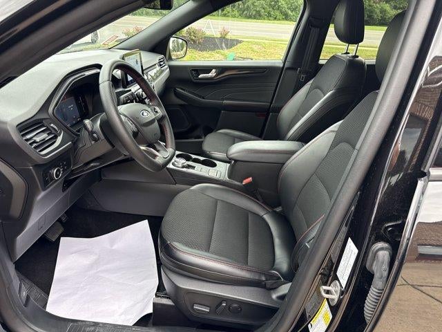 2025 Ford Escape ST-Line Select AWD