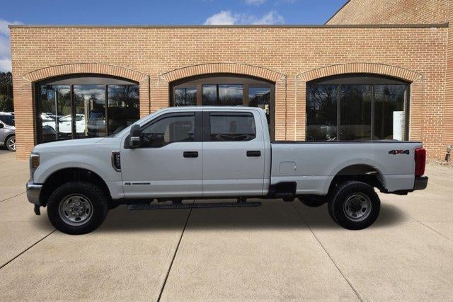2018 Ford Super Duty F-350 SRW XL 4WD Crew Cab 6.75' Box