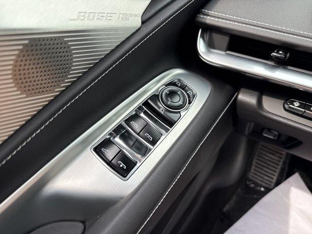 2024 Chevrolet Corvette Stingray Convertible 2LT