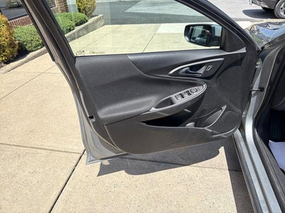 2025 Chevrolet Malibu LT