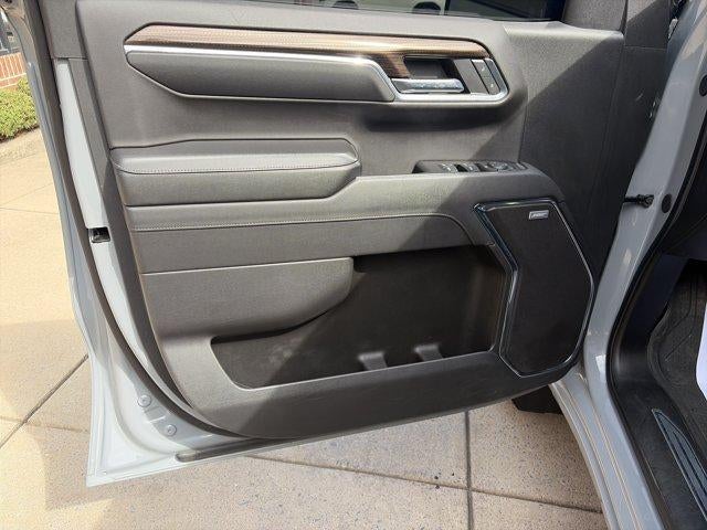 2024 Chevrolet Silverado 1500 Crew Cab Short Box 4-Wheel Drive RST