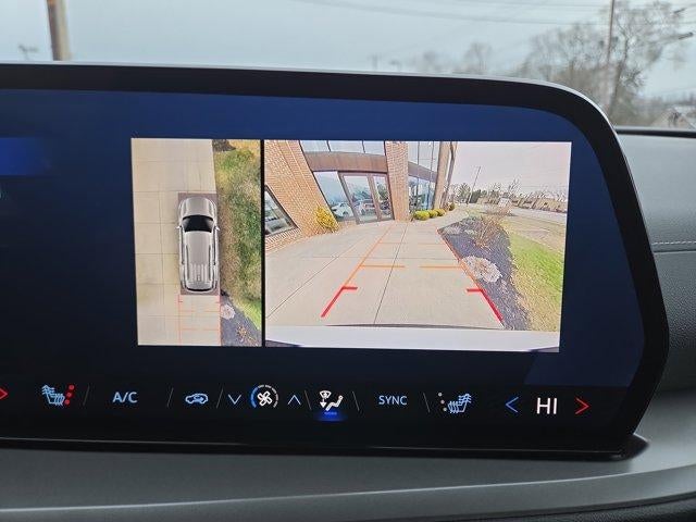 2024 Chevrolet Traverse LT w/2LT