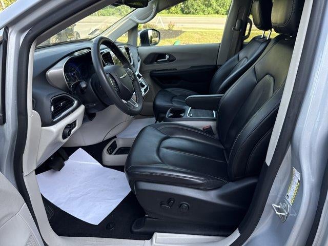 2023 Chrysler Pacifica Touring L FWD
