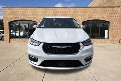 2023 Chrysler Pacifica Touring L FWD