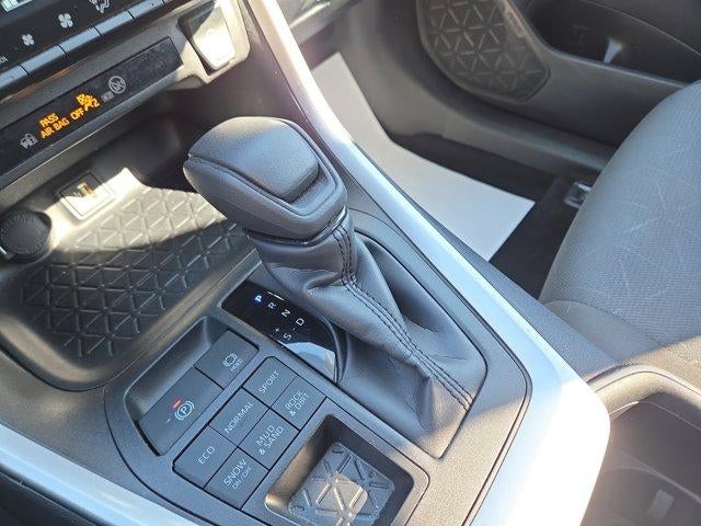 2025 Toyota RAV4 XLE AWD (Natl)