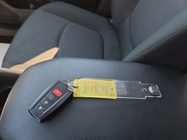 2025 Toyota RAV4 XLE AWD (Natl)