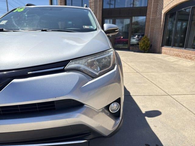 2016 Toyota RAV4 FWD 4dr XLE (GS)