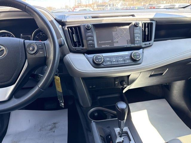 2016 Toyota RAV4 FWD 4dr XLE (GS)
