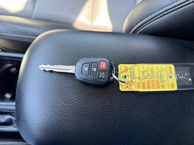 2016 Toyota RAV4 FWD 4dr XLE (GS)