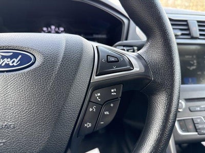 2018 Ford Fusion SE FWD