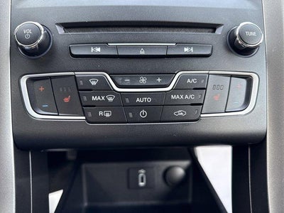 2018 Ford Fusion SE FWD