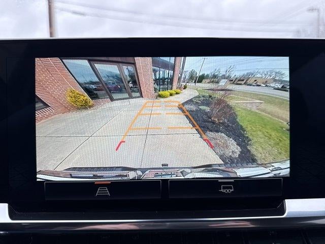 2025 GMC Sierra 1500 Crew Cab Short Box 4-Wheel Drive SLT