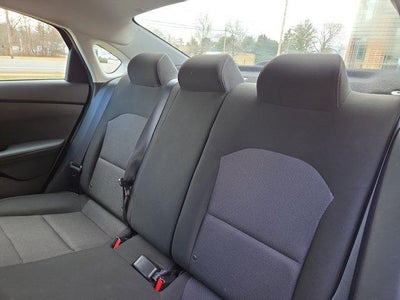 2024 Kia Forte LXS IVT