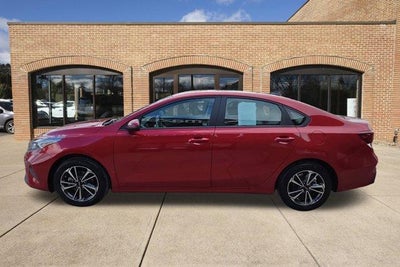 2024 Kia Forte LXS IVT