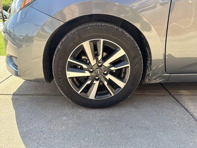 2025 Nissan Versa SV CVT