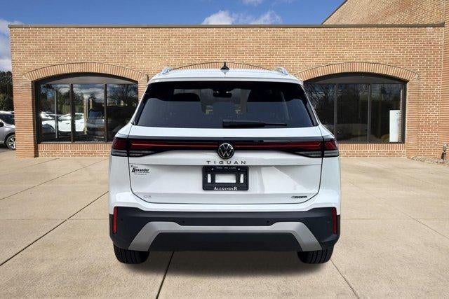 2026 Volkswagen Tiguan SE 4MOTION