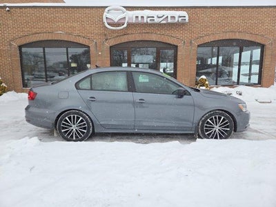 2015 Volkswagen Jetta 4dr Auto 1.8T Sport PZEV Sedan