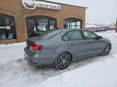 2015 Volkswagen Jetta 4dr Auto 1.8T Sport PZEV Sedan
