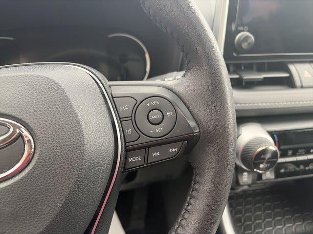 2024 Toyota RAV4 Hybrid XLE AWD (Natl)