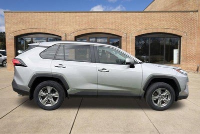 2024 Toyota RAV4 Hybrid XLE AWD (Natl)
