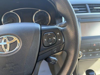 2016 Toyota Camry 4dr Sdn I4 Auto LE (SE)