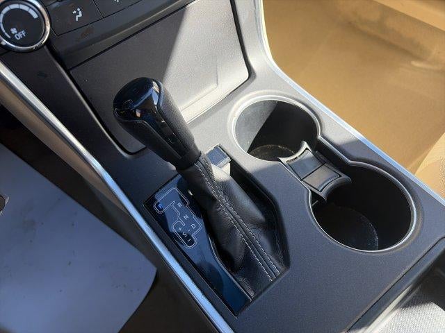 2016 Toyota Camry 4dr Sdn I4 Auto LE (SE)