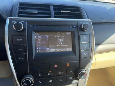 2016 Toyota Camry 4dr Sdn I4 Auto LE (SE)