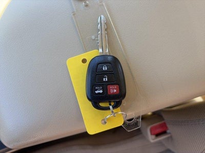 2016 Toyota Camry 4dr Sdn I4 Auto LE (SE)