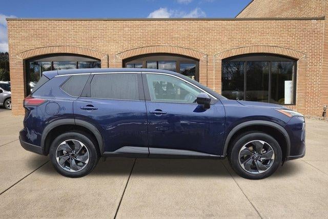 2025 Nissan Rogue AWD SV