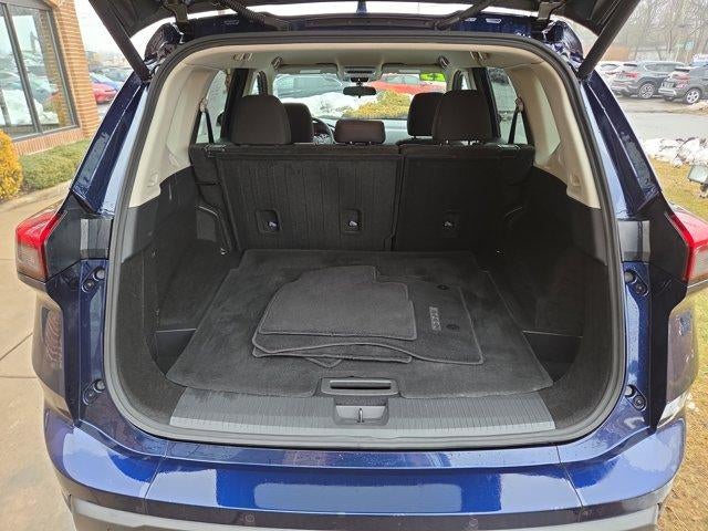 2025 Nissan Rogue AWD SV