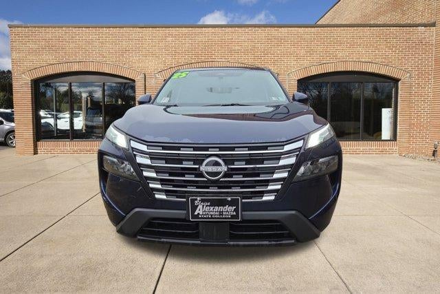 2025 Nissan Rogue AWD SV